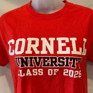 Gilden Cornell University Class Of 2025 T-Shirt Size Small
